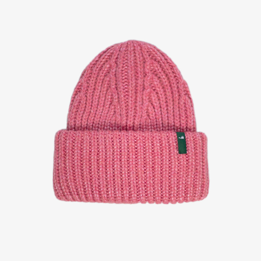 Różowa czapka zimowa z wełny merino i wiskozy. Wyprodukowana w Polsce.