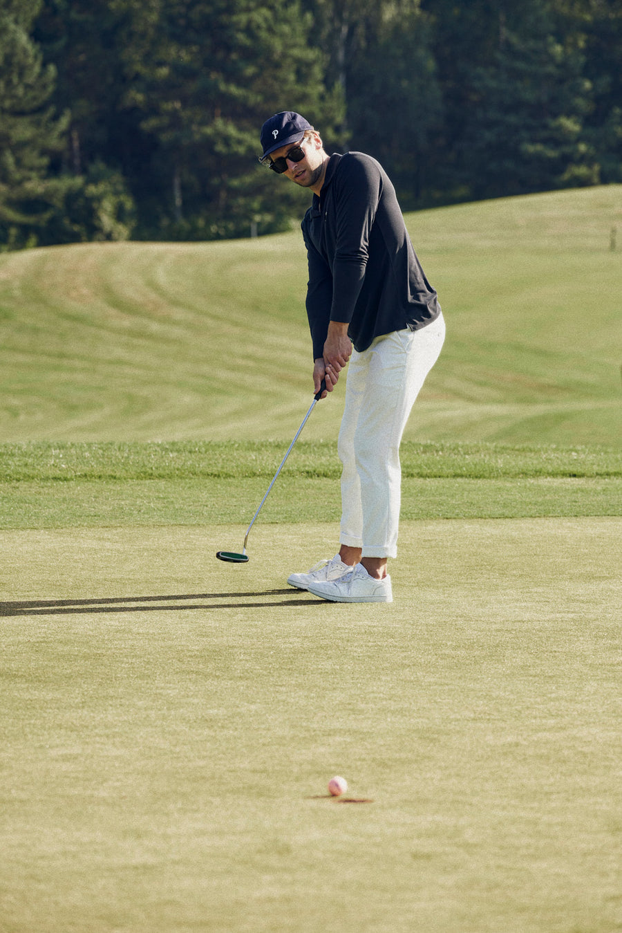 Stylowy outfit na golfa. Polska marka golfowa. Classy golfer look. Golf clothing brand.