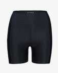 Czarne, sportowe bikery do połowy uda. Wyprodukowane w Polsce. Black biker shorts made from econyl.