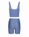 Komplet sportowych ubrań dla kobiet w kolorze stalowego niebieskiego. Steel blue sportswear for women.